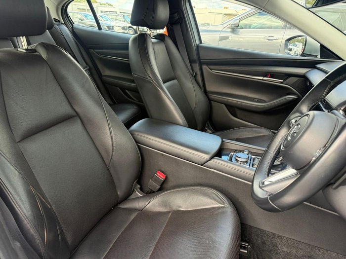2022 Mazda 3 G20 Touring