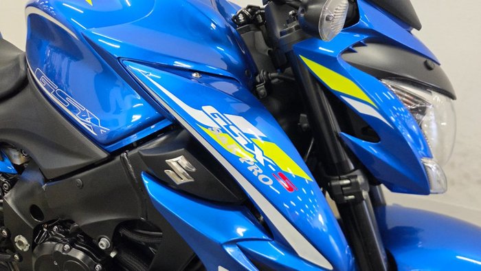 2018 Suzuki GSX-S1000 Blue