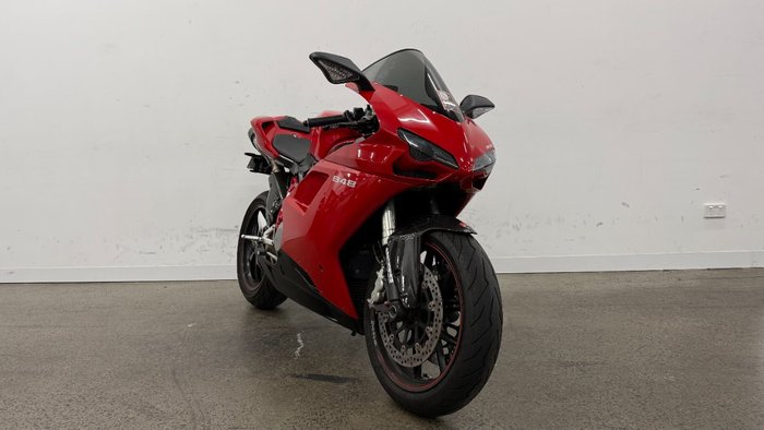 2010 DUCATI 848 Red