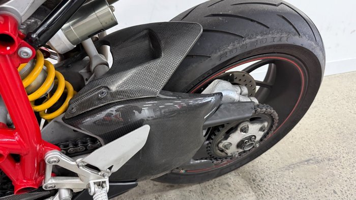 2010 DUCATI 848 Red