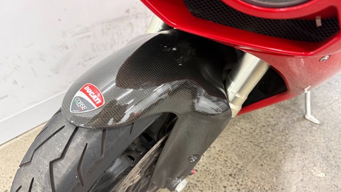 2010 DUCATI 848 Red