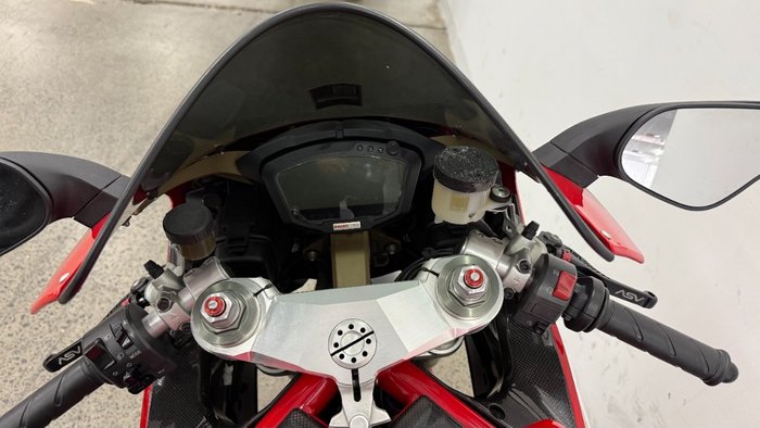 2010 DUCATI 848 Red