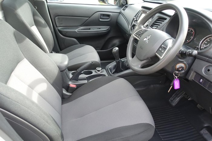 2020 Mitsubishi Triton GLX MR MY21 4X4 Dual Range White