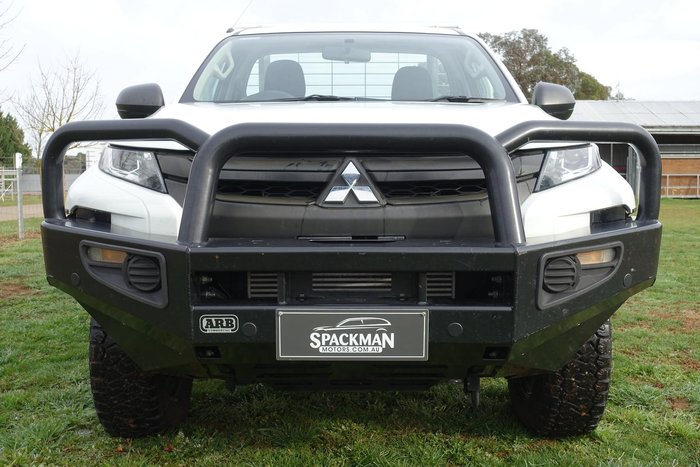 2020 Mitsubishi Triton GLX MR MY21 4X4 Dual Range White