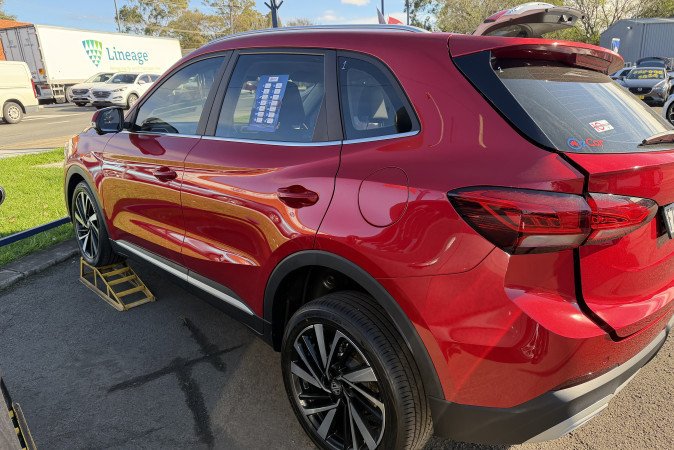 2026 MG ZS HYBRID+ ESSENCE