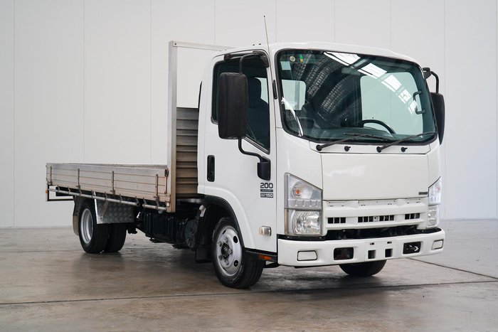 2008 Isuzu N Series