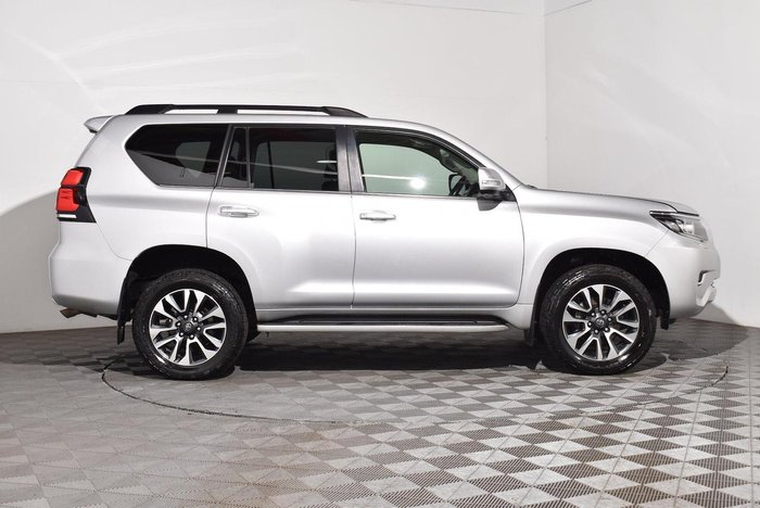 2021 Toyota Landcruiser Prado VX