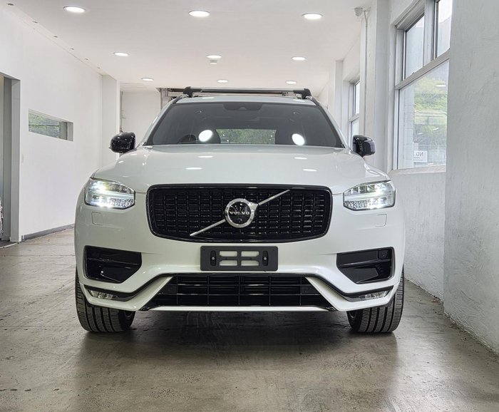 2021 Volvo XC90 T6 R-Design