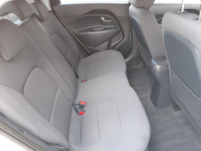 2013 Kia Rio Si