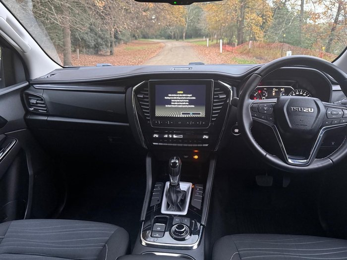 2023 Isuzu MU-X LS-U