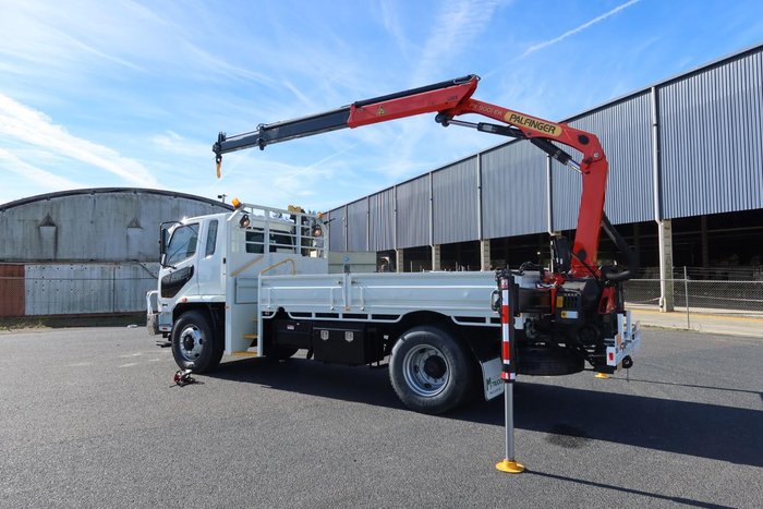2009 Mitsubishi Fighter FM65FS 10.0