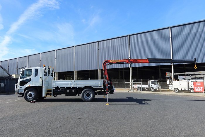 2009 Mitsubishi Fighter FM65FS 10.0