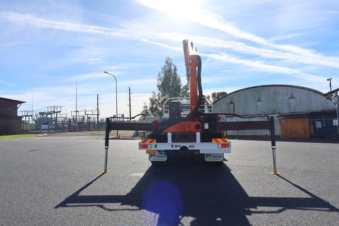 2009 Mitsubishi Fighter FM65FS 10.0