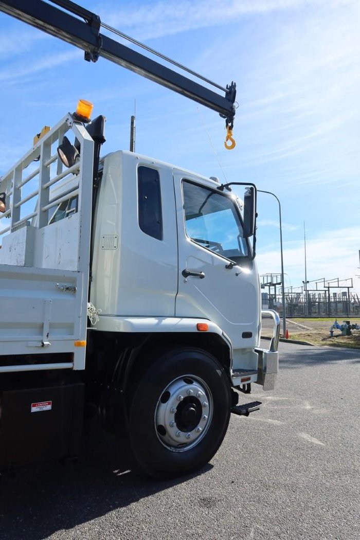 2009 Mitsubishi Fighter FM65FS 10.0