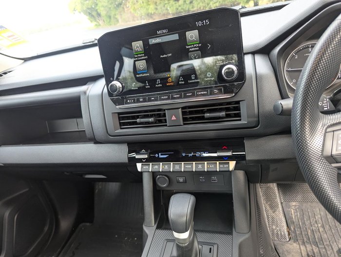 2026 Nissan Navara SL