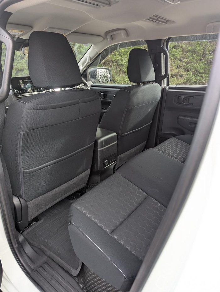2026 Nissan Navara SL