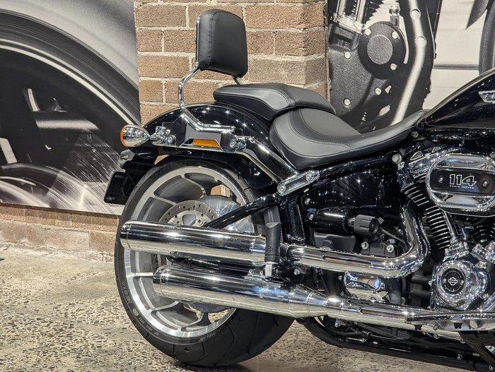 2022 Harley-Davidson Fat Boy 114 (FLFBS) Softail Black