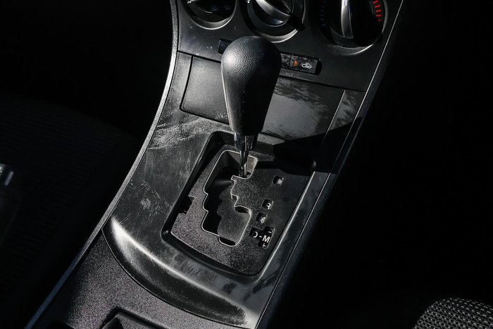 2012 Mazda 3 Neo