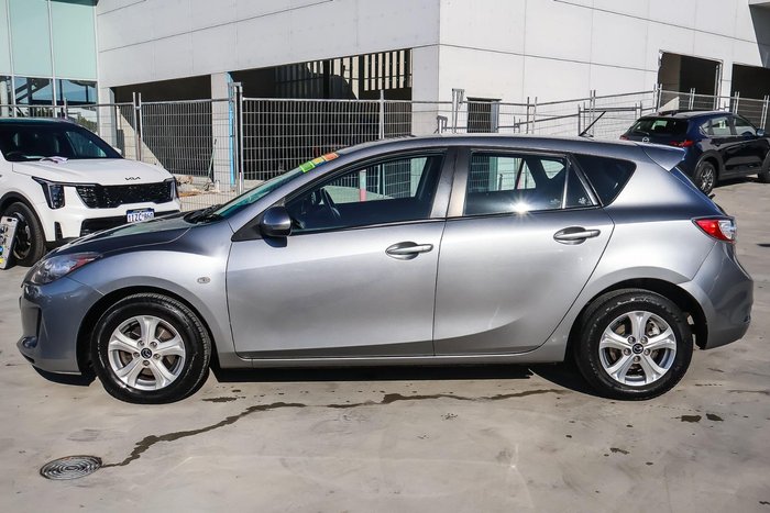 2012 Mazda 3 Neo