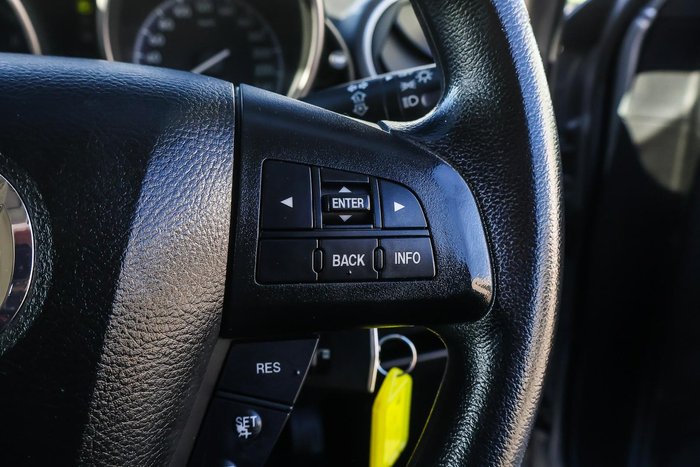 2012 Mazda 3 Neo