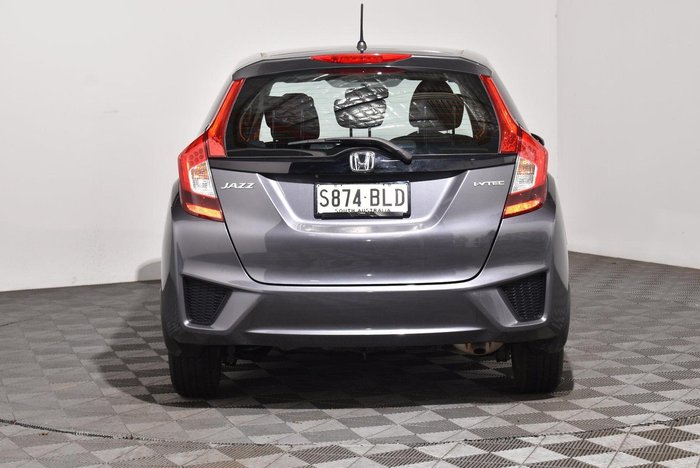 2016 Honda Jazz VTi