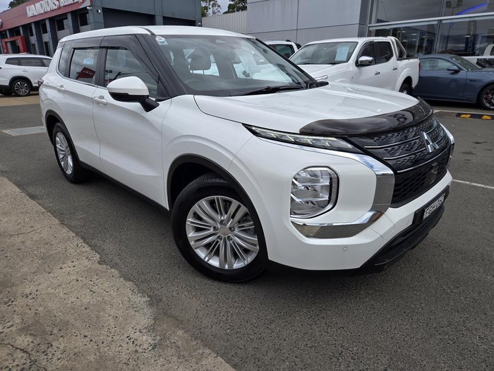 2024 Mitsubishi Outlander