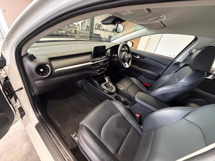 2020 Kia Cerato Sport+