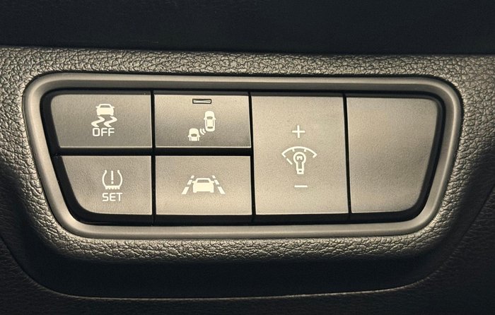 2020 Kia Cerato Sport+