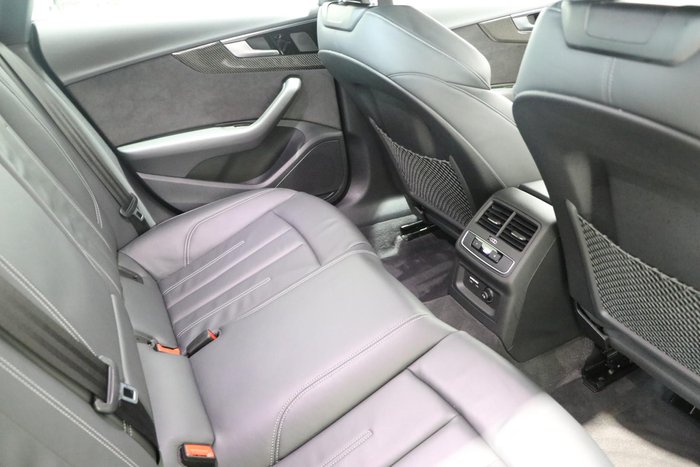 2023 Audi A5 45 TFSI S line