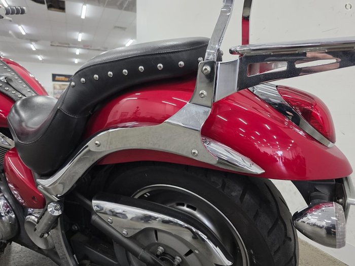2009 Kawasaki VULCAN 900 CUSTOM Red