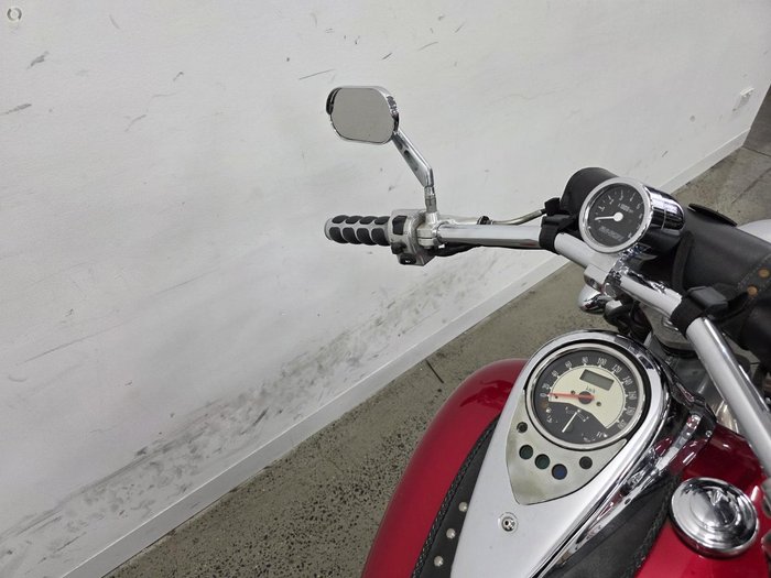 2009 Kawasaki VULCAN 900 CUSTOM Red