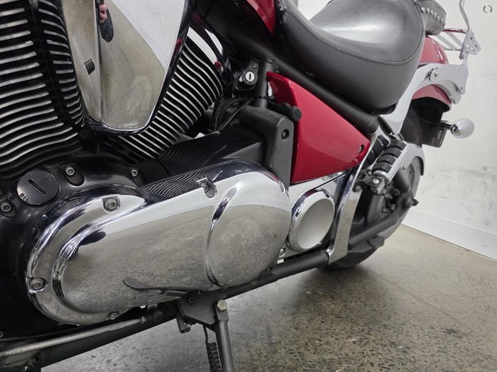 2009 Kawasaki VULCAN 900 CUSTOM Red