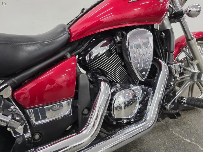 2009 Kawasaki VULCAN 900 CUSTOM Red