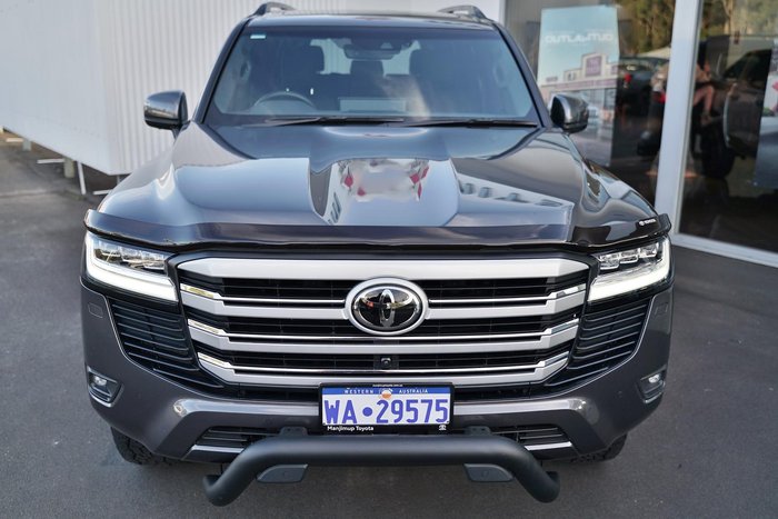 2024 Toyota Landcruiser VX