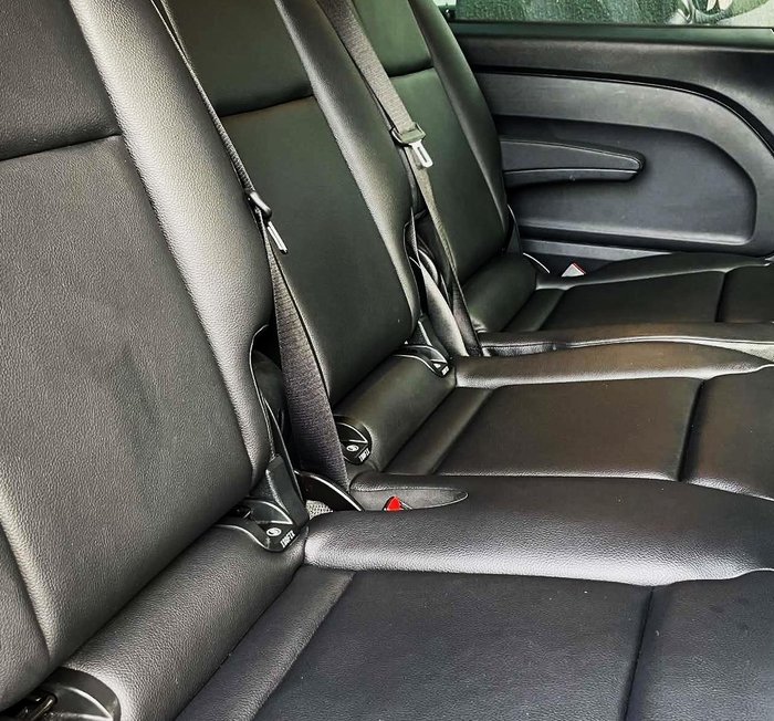 2020 Mercedes-Benz Valente 116CDI