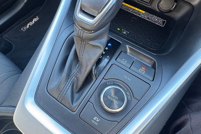 2020 Toyota RAV4 GXL