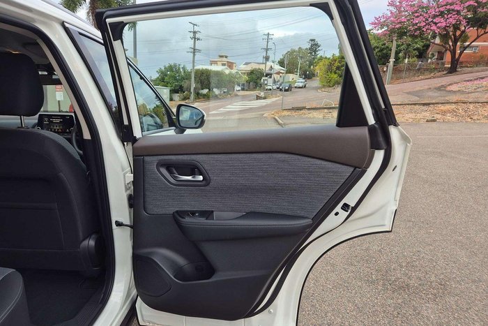 2025 Nissan X-TRAIL ST T33 MY25 Solid White
