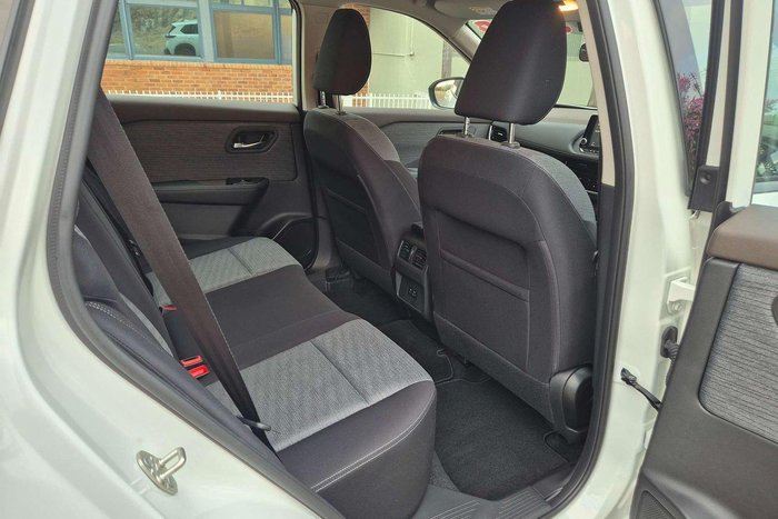 2025 Nissan X-TRAIL ST T33 MY25 Solid White