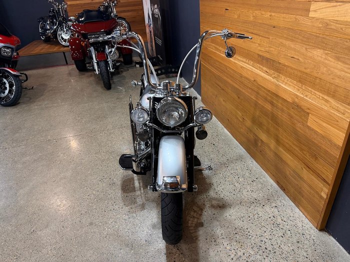 2003 Harley-Davidson Heritage Softail Classic 100th Anv EFI (FLSTCIANV)
