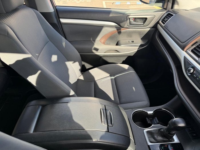 2016 Toyota Kluger GX