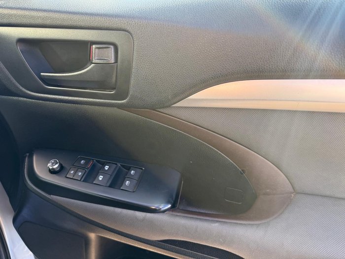 2016 Toyota Kluger GX