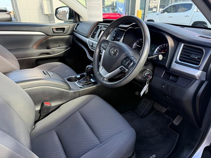 2016 Toyota Kluger GX