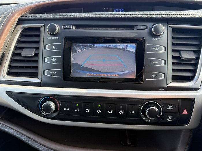 2016 Toyota Kluger GX