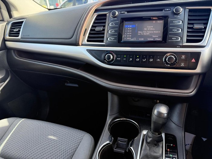 2016 Toyota Kluger GX
