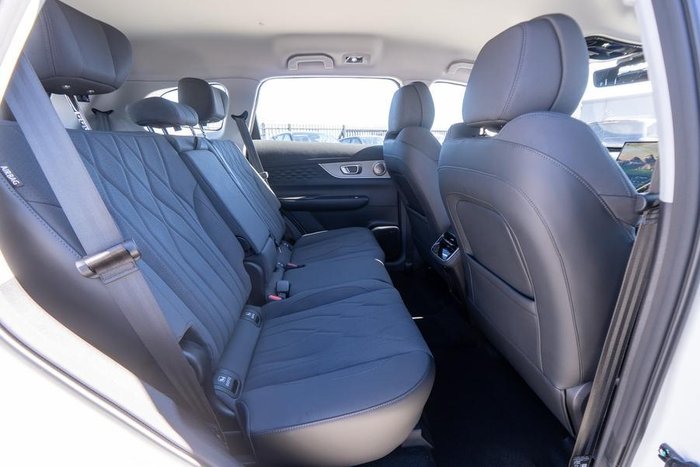 2026 Chery Tiggo 8 Super Hybrid Urban