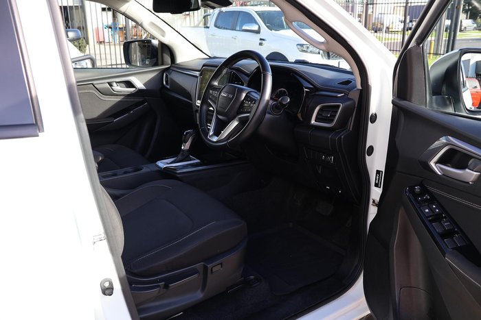 2022 Isuzu D-MAX LS-U