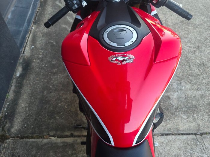 2017 Honda CBR1000RR (FIREBLADE) ABS RED