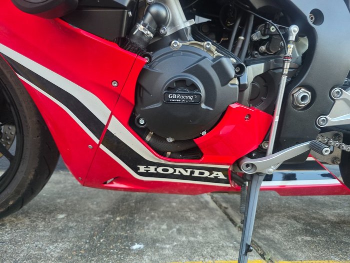 2017 Honda CBR1000RR (FIREBLADE) ABS RED