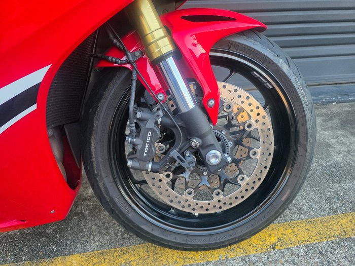 2017 Honda CBR1000RR (FIREBLADE) ABS RED