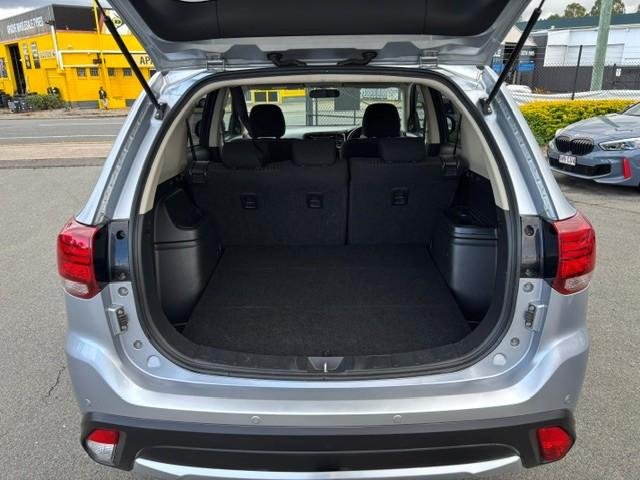 2016 Mitsubishi Outlander LS